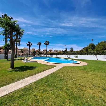 танхаус Apartment Torrevieja